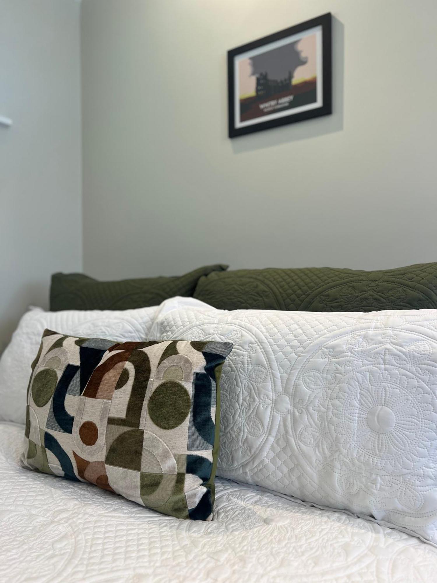 Cedar Retreat Apartment Whitby